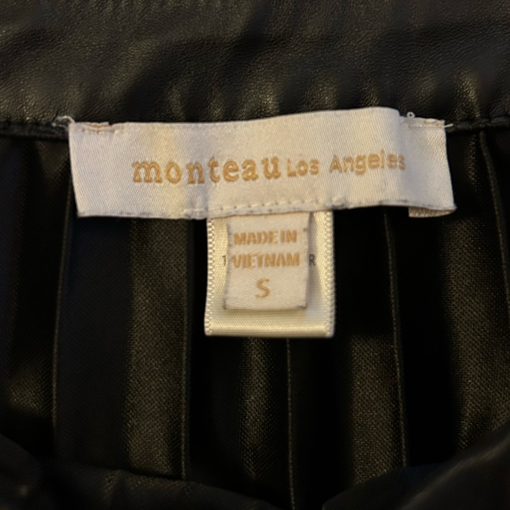 vintage raw hem faux leather mini skirt - Picture 3 of 3